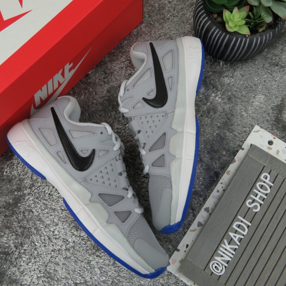 Nike Air Vapor Sneakers